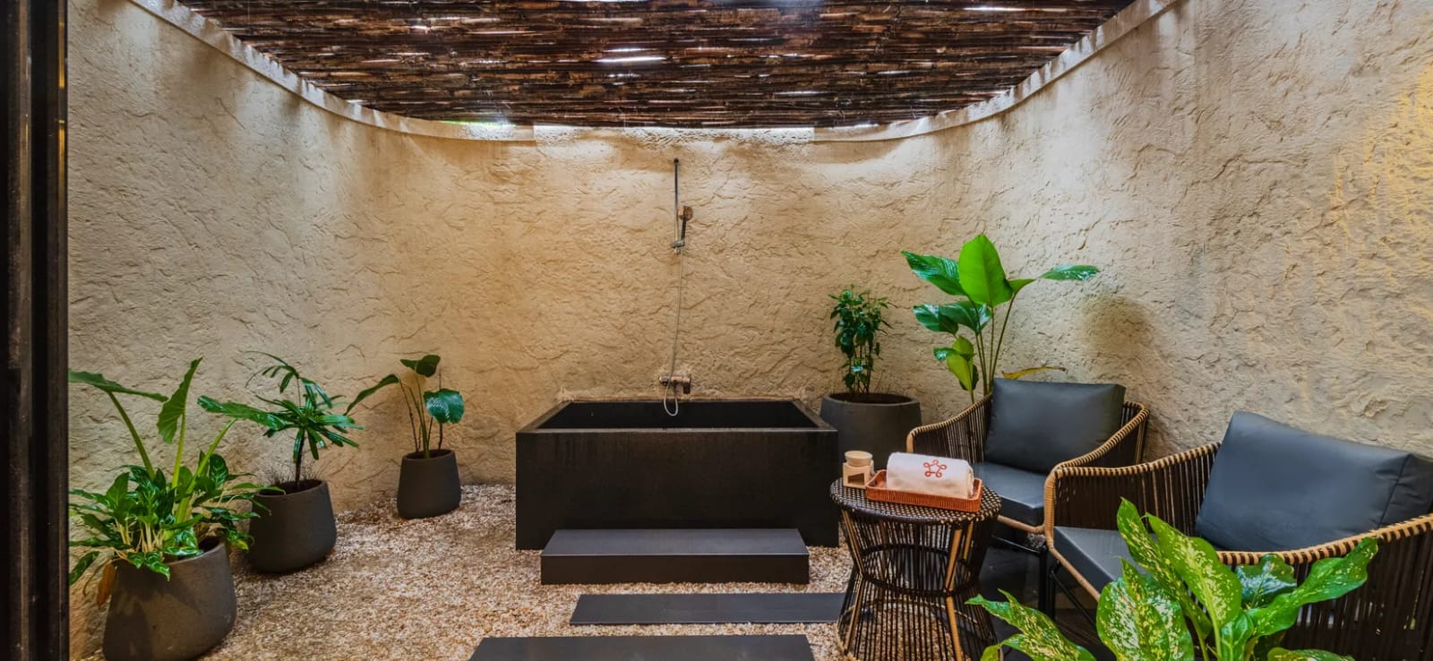 WhatsApp Image 2025-09-28 at 7.41.44 PM (1)